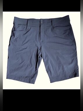 Eddie Bauer technical shorts 11” flat front black 16 outdoor adventure